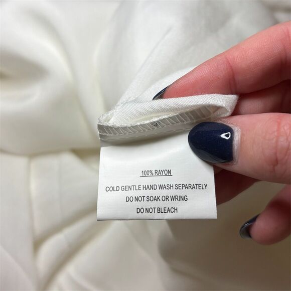 Saints + Secrets Fit and Flare Dress V-Neck Short Sleeve White Size Small - Picture 4 of 5